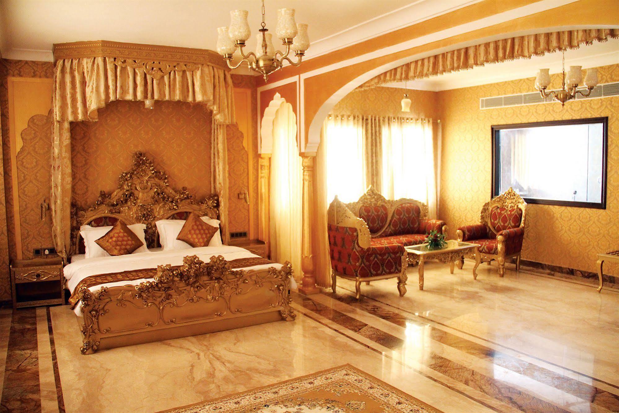 Welcomheritage Traditional Haveli Джайпур Екстериор снимка